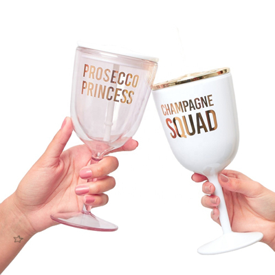 Design Plastic Wine Glasses (1) – 400